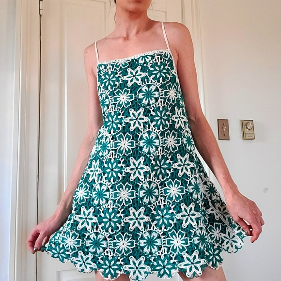ZARA - Crochet dress - Picture 1 of 7